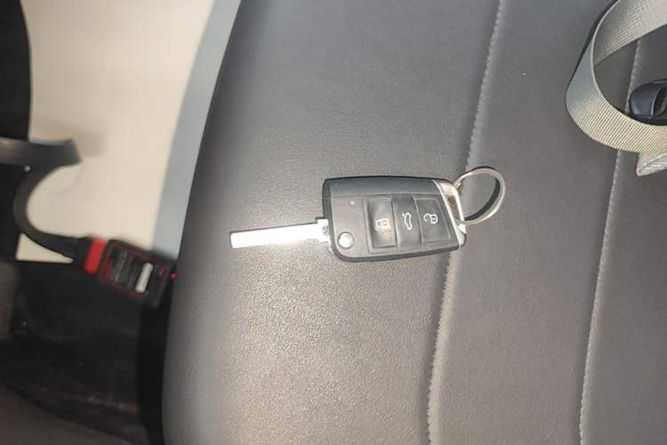 Used Jetta VS7 2020 1.4T Automatic Enjoyment Model Vehicle Key