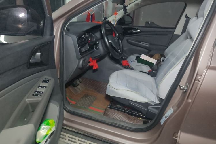 Used Jetta VS7 2020 1.4T Automatic Entry-Level Trim Interior 3