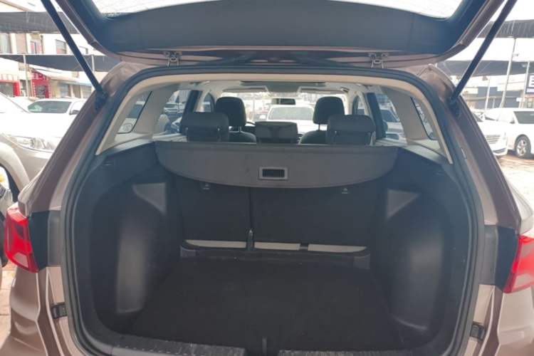 Used Jetta VS7 2020 1.4T Automatic Entry-Level Trim Trunk