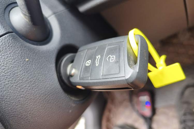 Used Jetta VS7 2020 1.4T Automatic Entry-Level Trim Vehicle Key