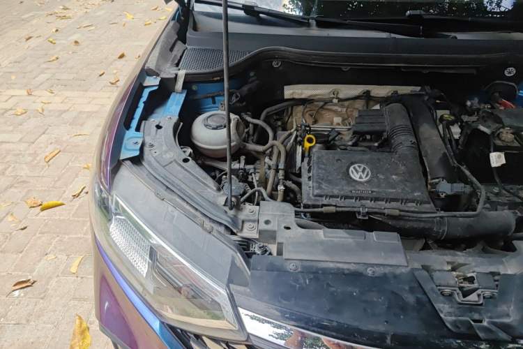 Used Jetta VS7 2020 1.4T Automatic Enjoyment Model Engine Bay Right