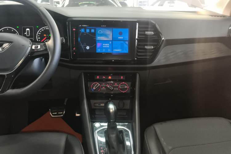Used Jetta VS7 2020 1.4T Automatic Enjoyment Model Audio And AC Panel