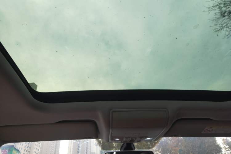 Used Jetta VS7 2020 1.4T Automatic Glory Edition Headliner