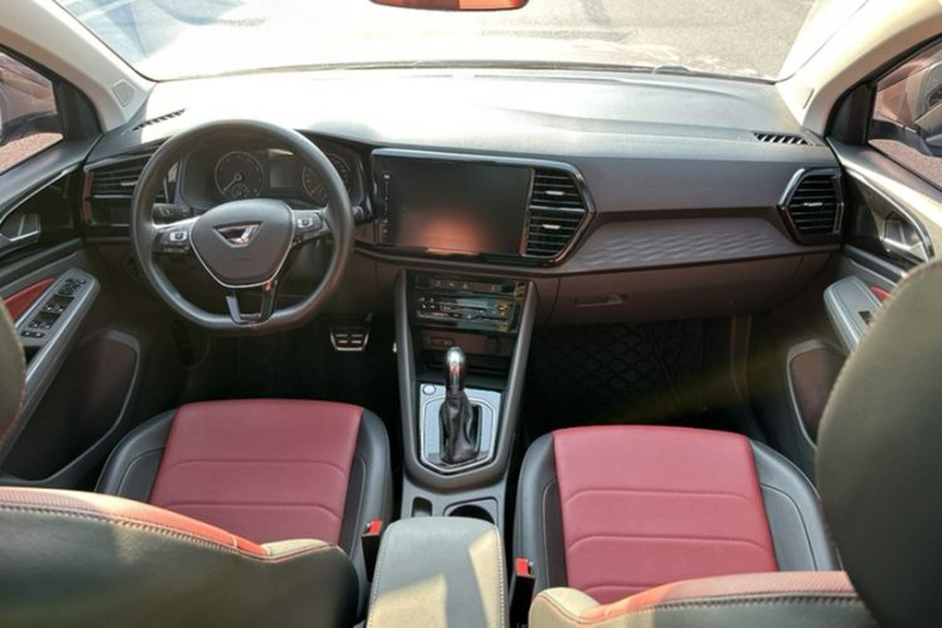 Used Jetta VS7 2020 1.4T Automatic Glory Edition Interior 3
