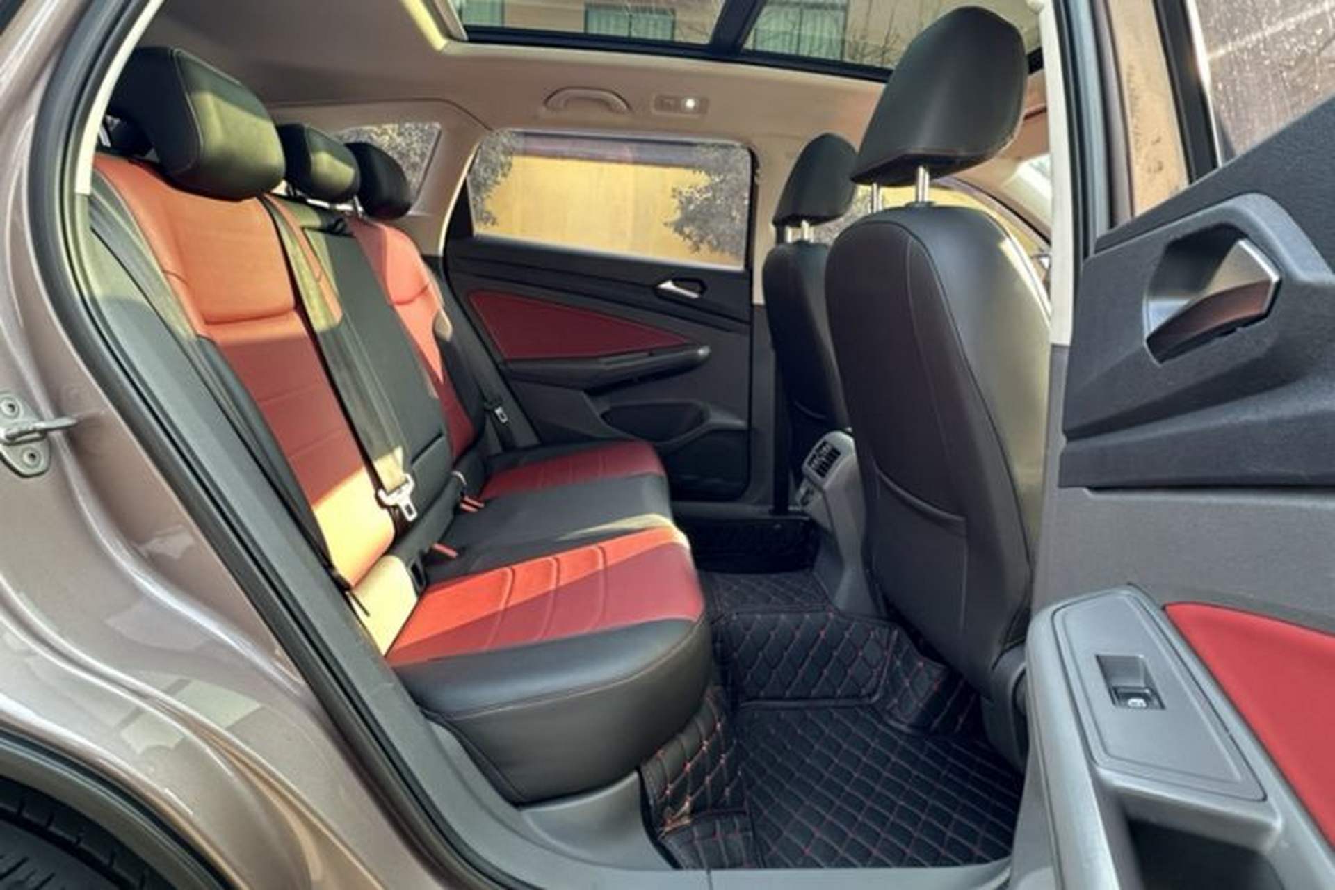 Used Jetta VS7 2020 1.4T Automatic Glory Edition Interior 4