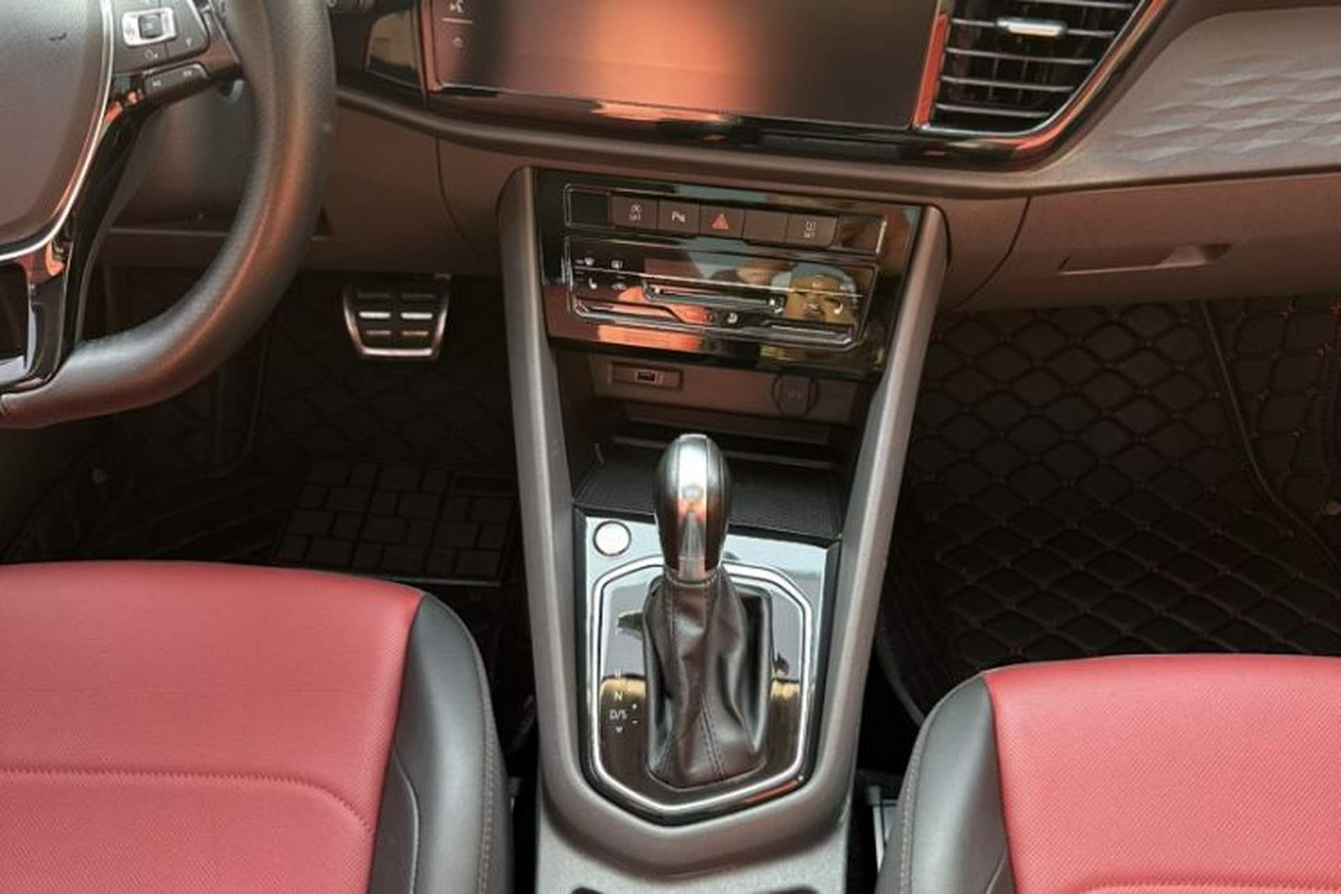 Used Jetta VS7 2020 1.4T Automatic Glory Edition Interior 5