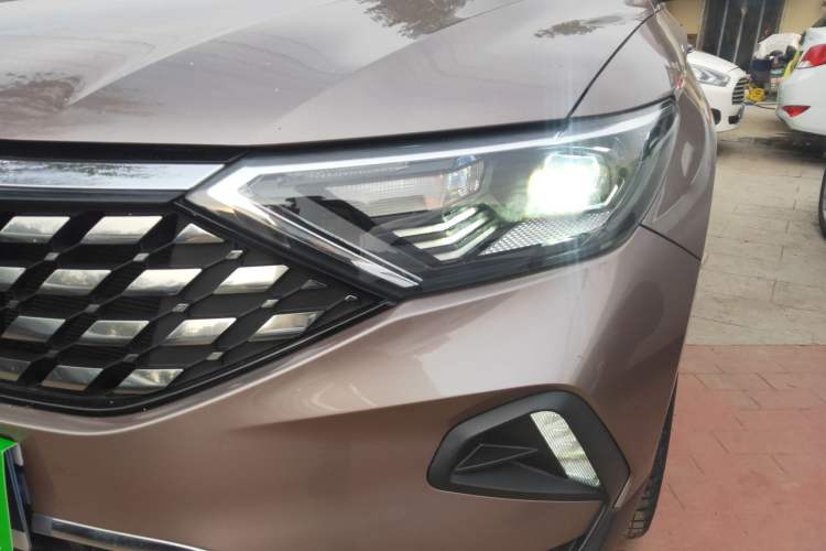 Used Jetta VS7 2020 1.4T Automatic Glory Edition Left Front Headlight