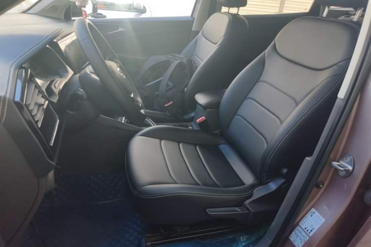 Used Jetta VS7 2020 1.4T Automatic Entry-Level Trim Left Front Seat