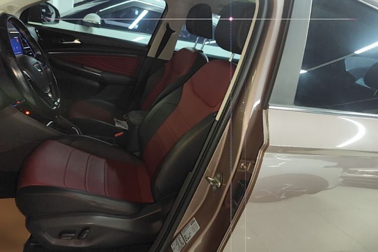 Used Jetta VS7 2020 1.4T Automatic Glory Edition Left Front Seat