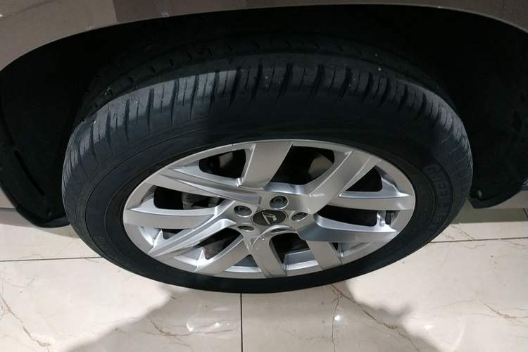 Used Jetta VS7 2020 1.4T Automatic Enjoyment Model Left Front Wheel Hub