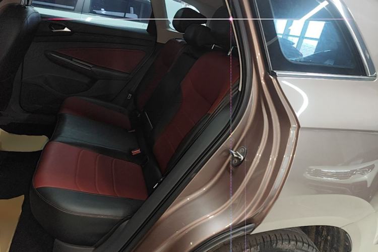 Used Jetta VS7 2020 1.4T Automatic Glory Edition Left Rear Seat