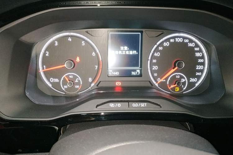 Used Jetta VS7 2020 1.4T Automatic Enjoyment Model Odometer Close Up