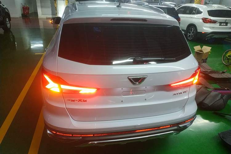 Used Jetta VS7 2020 1.4T Automatic Entry-Level Trim Rear