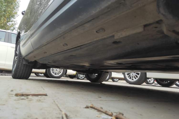 Used Jetta VS7 2020 1.4T Automatic Glory Edition Right Side Sill