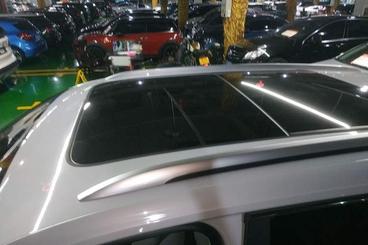 Used Jetta VS7 2020 1.4T Automatic Entry-Level Trim Roof
