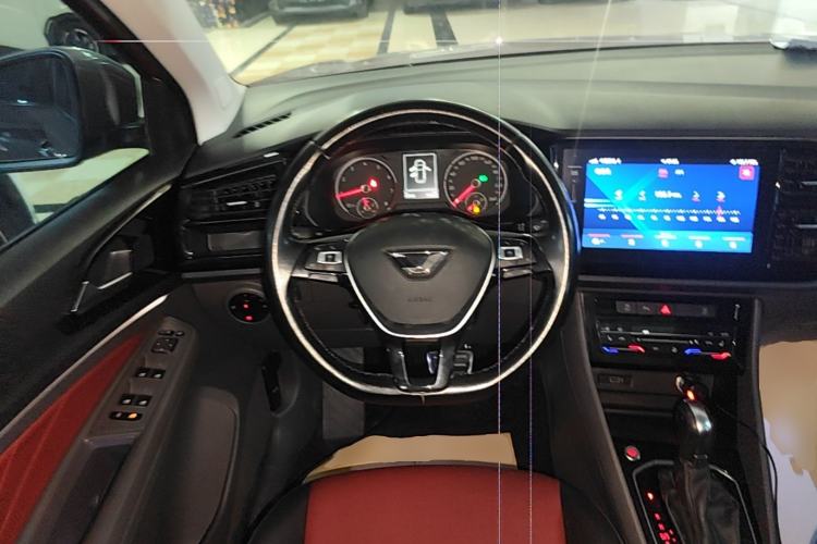 Used Jetta VS7 2020 1.4T Automatic Glory Edition Steering Wheel