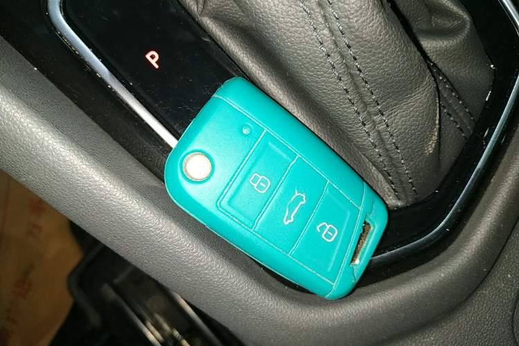 Used Jetta VS7 2020 1.4T Automatic Enjoyment Model Vehicle Key