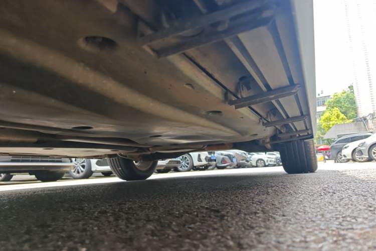 Used Jetta VS7 2020 1.4T Automatic "Thirty and Standing Firm" Edition Chassis Front Left