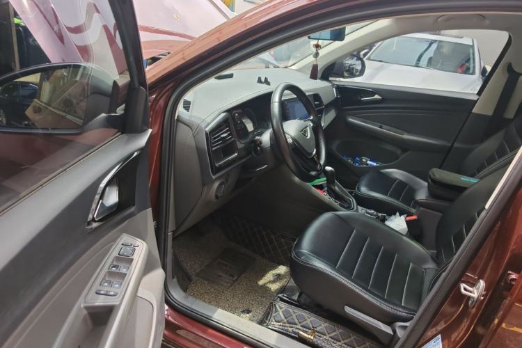 Used Jetta VS7 2020 1.4T Automatic "Thirty and Standing Firm" Edition Driver Seat