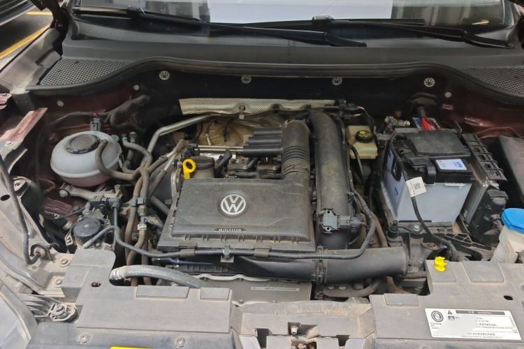 Used Jetta VS7 2020 1.4T Automatic "Thirty and Standing Firm" Edition Engine Bay