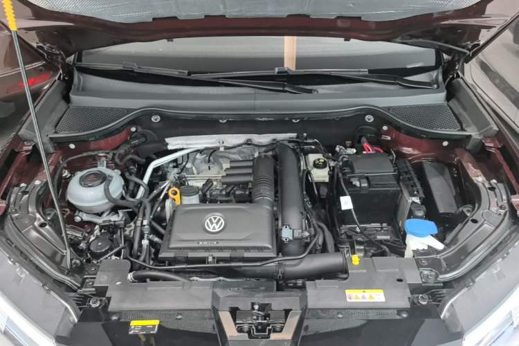 Used Jetta VS7 2020 1.4T Automatic Enjoyment Model Engine Bay