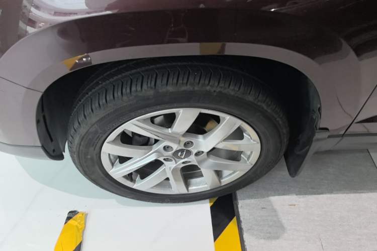Used Jetta VS7 2020 1.4T Automatic Enjoyment Model Left Front Wheel Hub