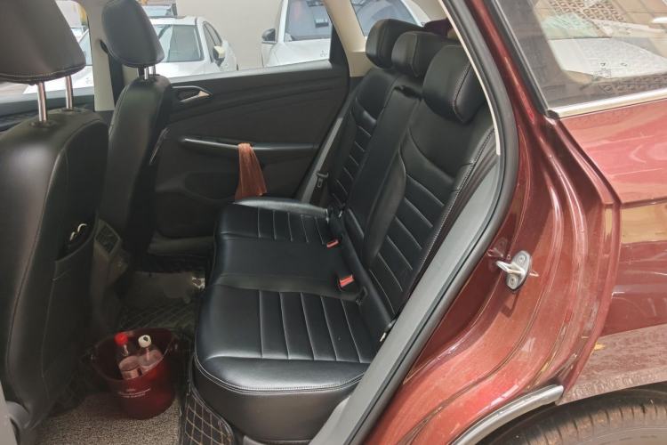 Used Jetta VS7 2020 1.4T Automatic "Thirty and Standing Firm" Edition Left Rear Seat