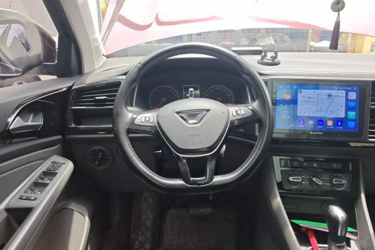 Used Jetta VS7 2020 1.4T Automatic "Thirty and Standing Firm" Edition Steering Wheel