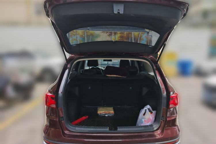 Used Jetta VS7 2020 1.4T Automatic "Thirty and Standing Firm" Edition Trunk