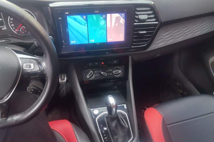 Used Jetta VS7 2020 1.4T Automatic Enjoyment Model Audio And AC Panel