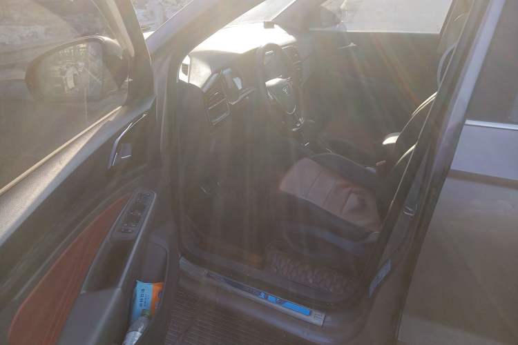 Used Jetta VS7 2020 1.4T Automatic Glory Edition Driver Seat