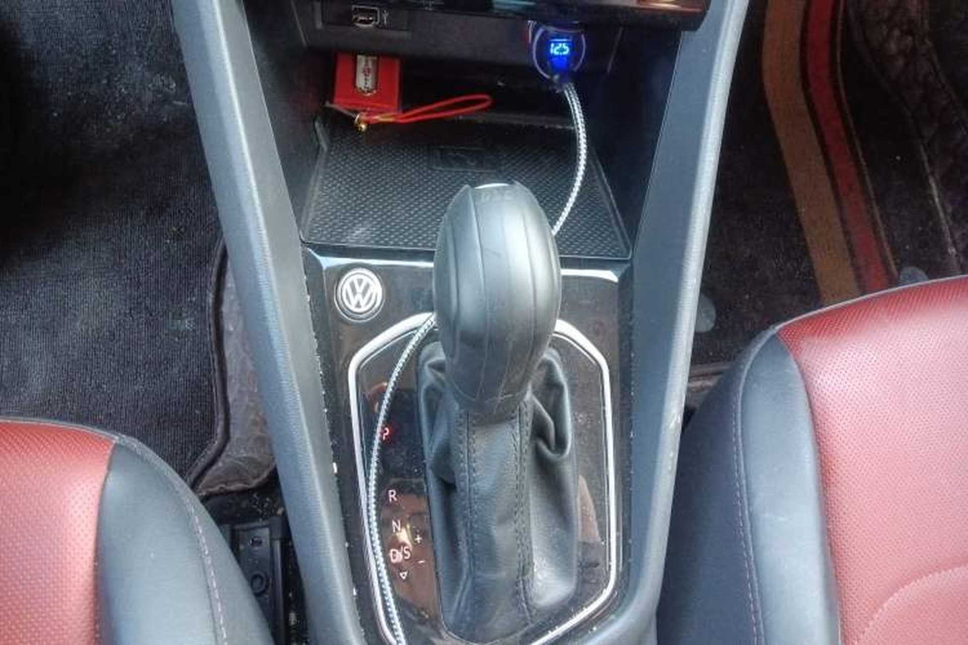 Used Jetta VS7 2020 1.4T Automatic Glory Edition Gear Lever