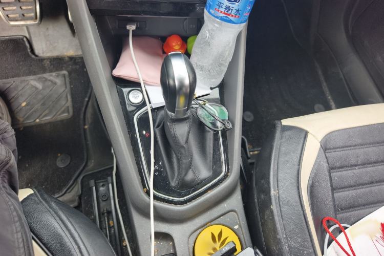 Used Jetta VS7 2020 1.4T Automatic Enjoyment Model Gear Lever