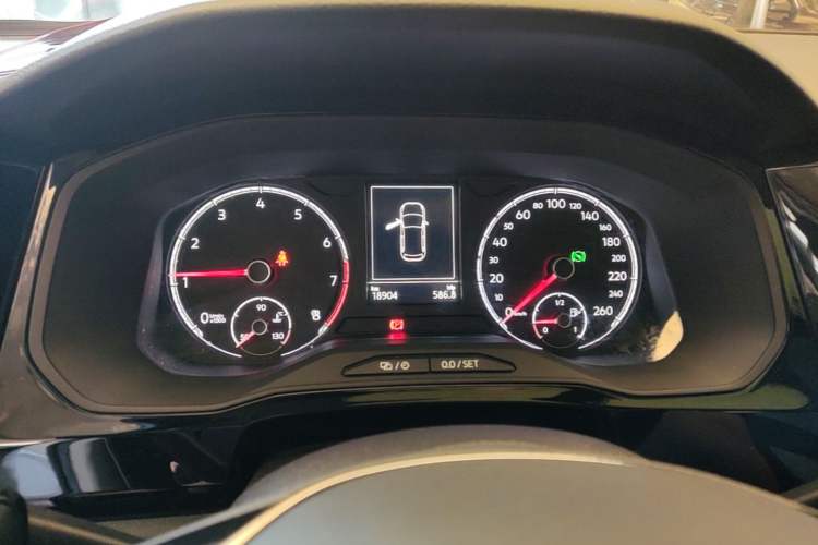 Used Jetta VS7 2020 1.4T Automatic Entry-Level Trim Instrument Cluster