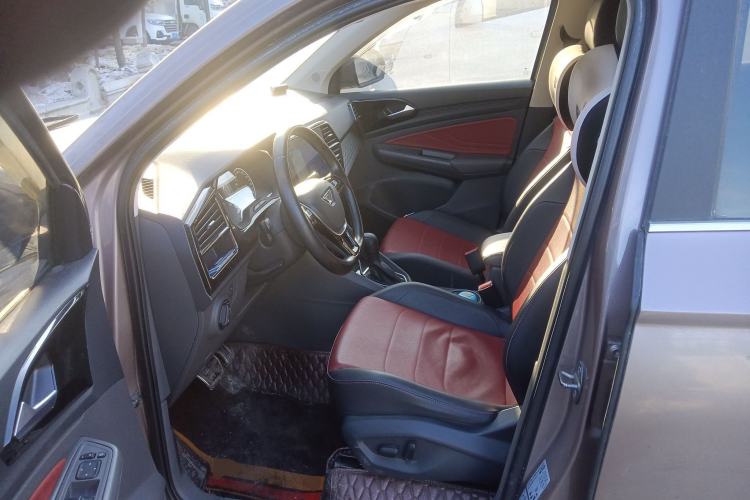 Used Jetta VS7 2020 1.4T Automatic Glory Edition Left Front Seat