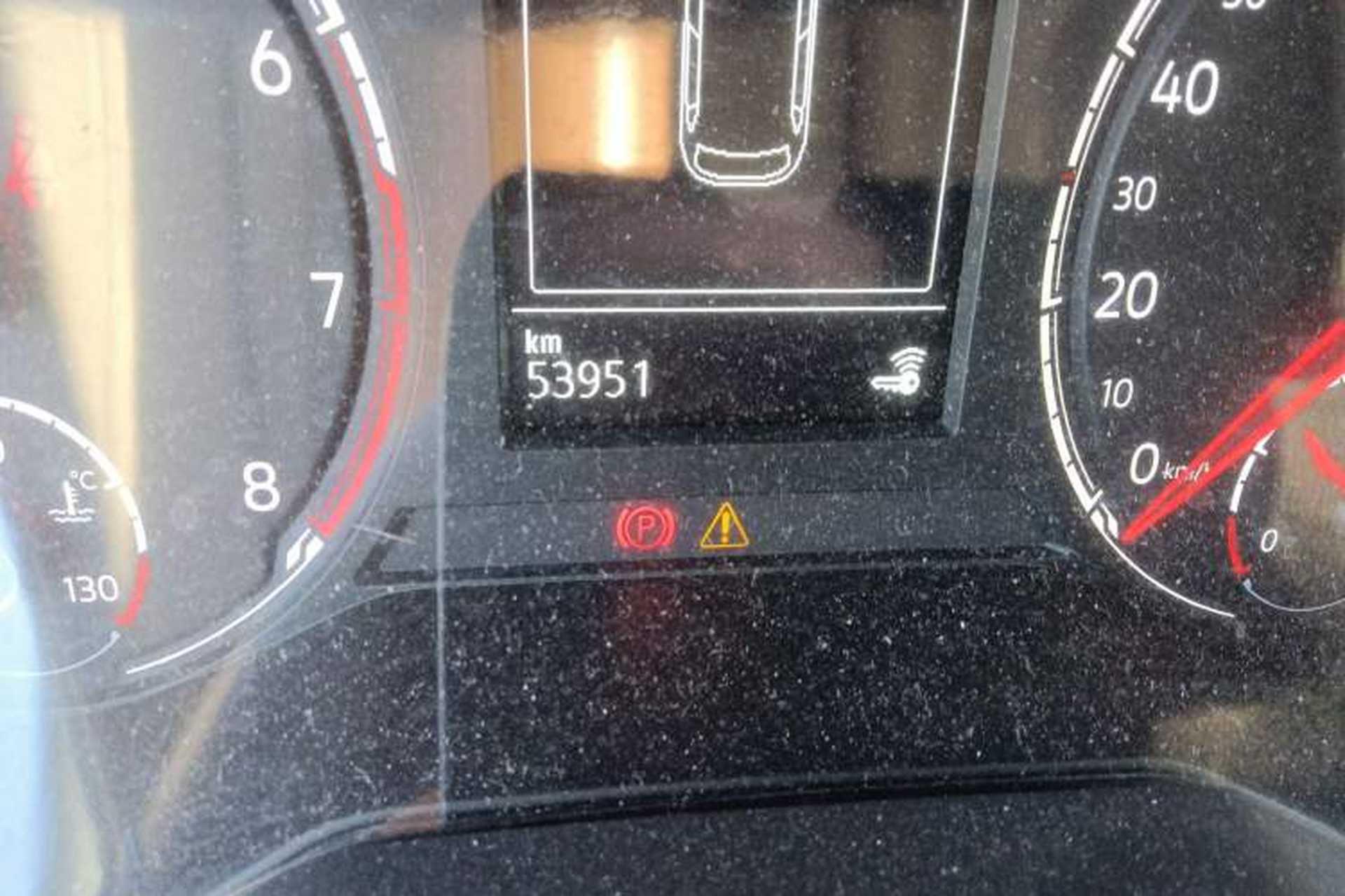 Used Jetta VS7 2020 1.4T Automatic Glory Edition Odometer Close Up
