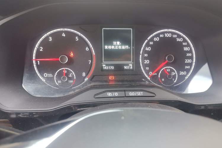 Used Jetta VS7 2020 1.4T Automatic Enjoyment Model Odometer Close Up