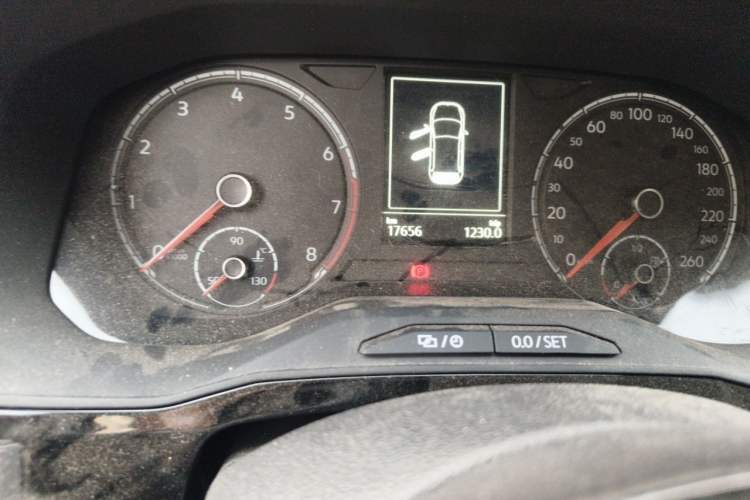 Used Jetta VS7 2020 1.4T Automatic Glory Edition Odometer Close Up