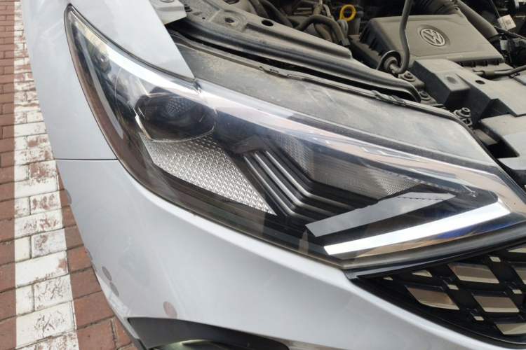 Used Jetta VS7 2020 1.4T Automatic Glory Edition Right Front Headlight