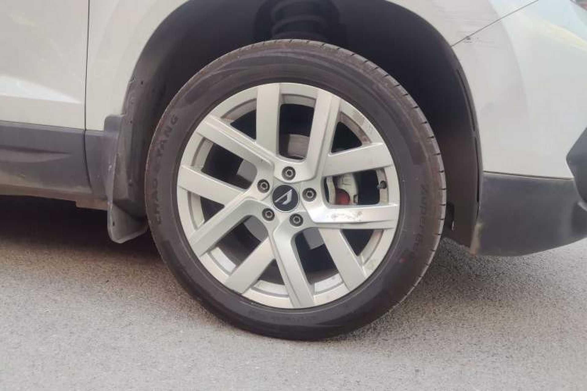 Used Jetta VS7 2020 1.4T Automatic Enjoyment Model Right Front Wheel Hub