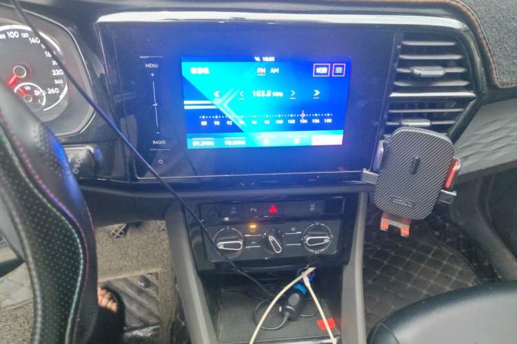 Used Jetta VS7 2020 1.4T Manual Entry-Level Trim Audio And AC Panel