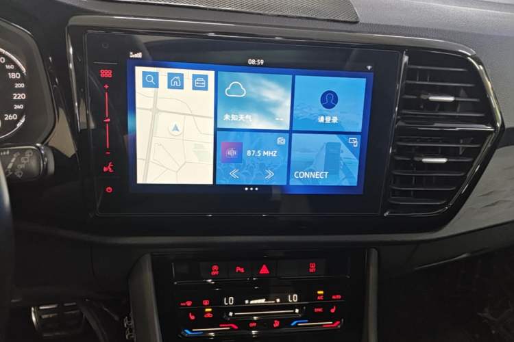 Used Jetta VS7 2020 1.4T Automatic Glory Edition Audio And AC Panel