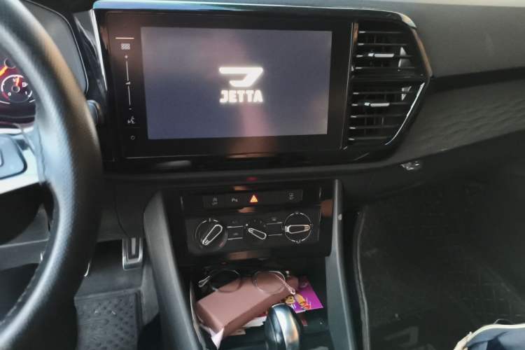 Used Jetta VS7 2020 1.4T Automatic Enjoyment Model Audio And AC Panel