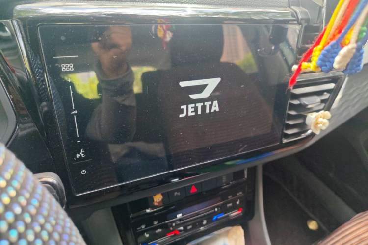 Used Jetta VS7 2020 1.4T Automatic Glory Edition Audio And AC Panel