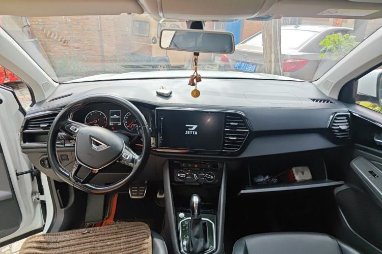 Used Jetta VS7 2020 1.4T Automatic Enjoyment Model Center Console