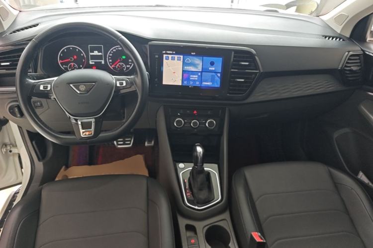 Used Jetta VS7 2020 1.4T Automatic Enjoyment Model Center Console