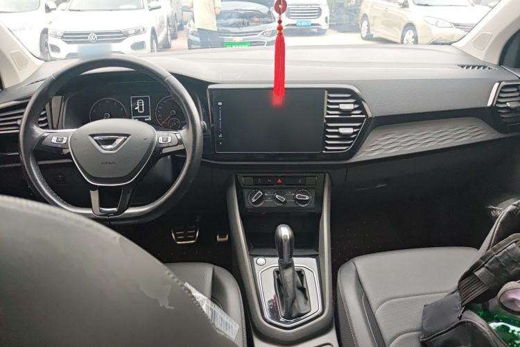Used Jetta VS7 2020 1.4T Automatic Enjoyment Model Center Console