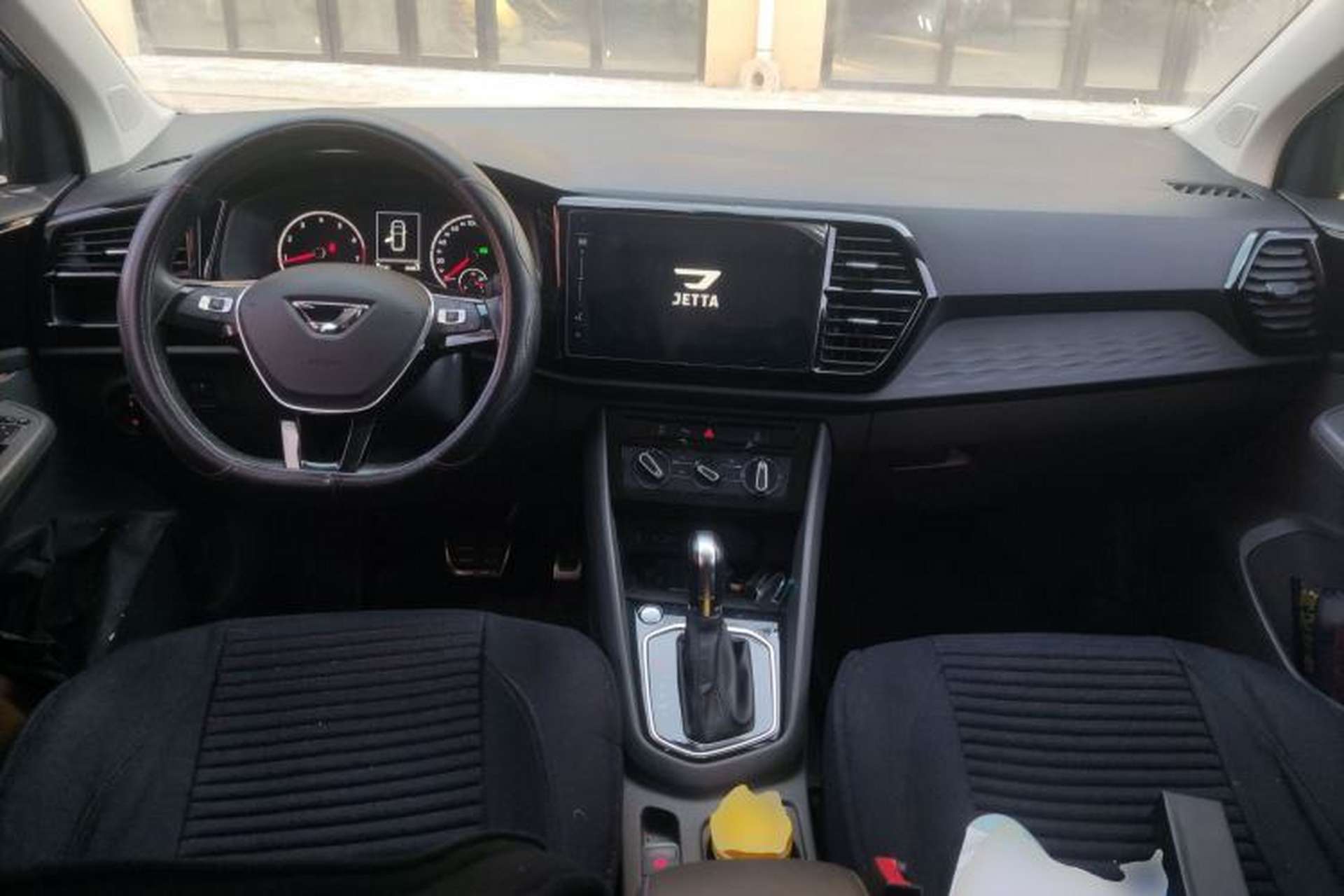 Used Jetta VS7 2020 1.4T Automatic Enjoyment Model Center Console