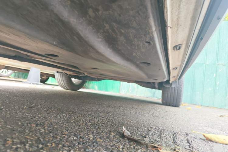 Used Jetta VS7 2020 1.4T Manual Entry-Level Trim Chassis Front Left
