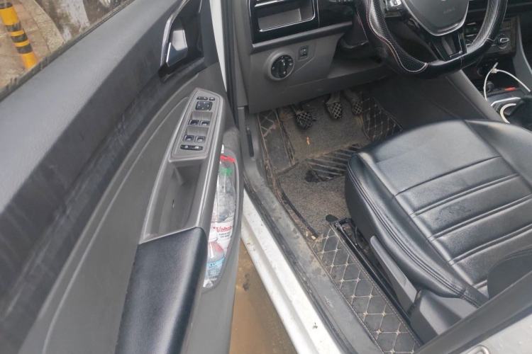 Used Jetta VS7 2020 1.4T Manual Entry-Level Trim Driver Seat